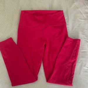 Hot pink fabletics leggings